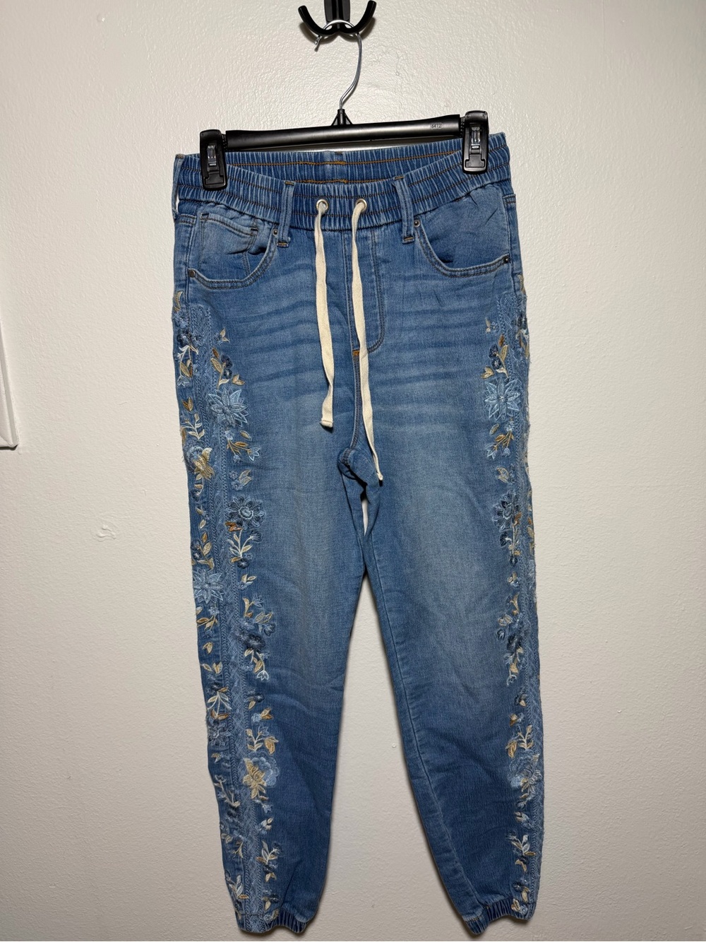 DRIFTWOOD Blue Embroidered Women’s Boyfriend Jeans